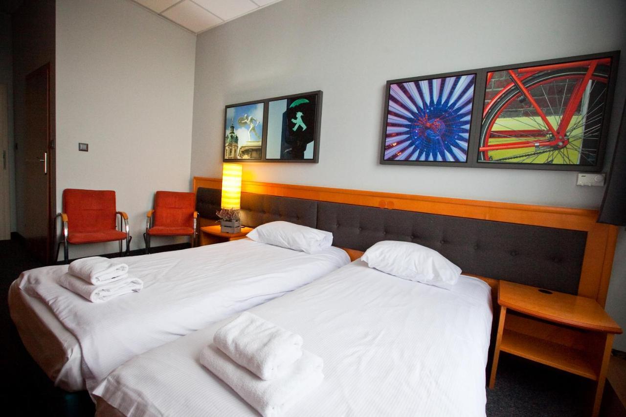 Hotel Aspel 크라쿠프 외부 사진