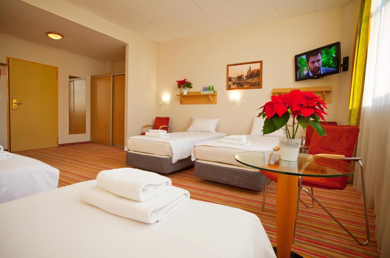 Hotel Aspel 크라쿠프 외부 사진